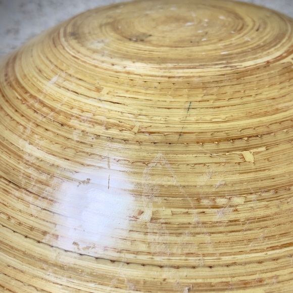 Beautiful Large Handmade Vietnamese Bamboo Shallow Bowl with Varnish - Picture 8 of 8